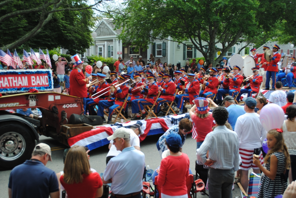 Chatham Fourth of July parade photos from prior years Chatham MA 4th